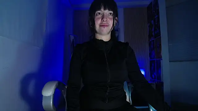 kittyhouse hs online show from November 2025 09:26:01 PM