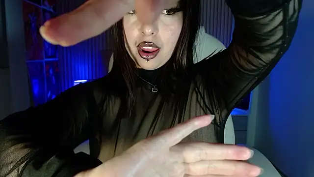 kittyhouse hs online show from March 2025 08:00:02 PM