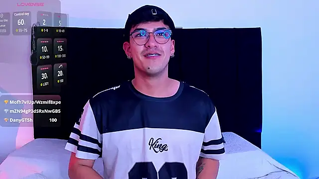 Ryan Clark  online show from March 2026 11:05:01 PM