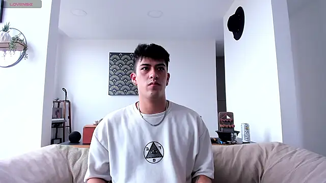 Ryan Clark  online show from April 2026 08:55:02 PM