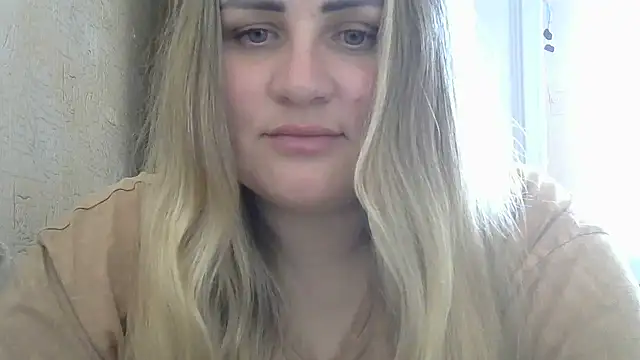 Snapshot of Honeydew-Waves chatting on May 2026 10:01:01 AM Honeydew-Waves online show from May 2026 10:01:01 AM