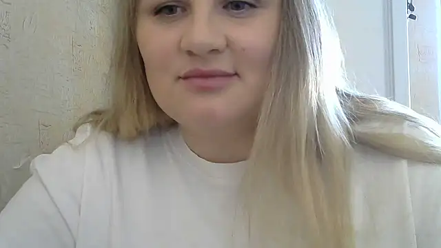 Snapshot of Honeydew-Waves chatting on May 2026 05:55:02 AM Honeydew-Waves online show from May 2026 05:55:02 AM