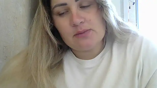 Snapshot of Honeydew-Waves chatting on September 2025 05:40:01 AM Honeydew-Waves online show from September 2025 05:40:01 AM