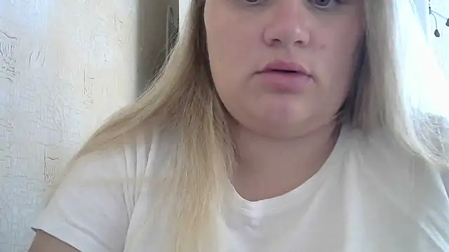 Snapshot of Honeydew-Waves chatting on September 2025 02:59:01 PM Honeydew-Waves online show from September 2025 02:59:01 PM