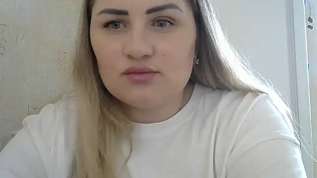 Snapshot of Honeydew-Waves chatting on May 2026 05:49:01 AM Honeydew-Waves online show from May 2026 05:49:01 AM
