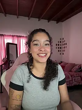 Arteatenea   online show from May 2026 07:14:01 PM