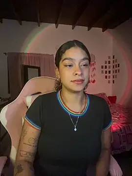 Arteatenea   online show from December 2025 03:11:05 AM