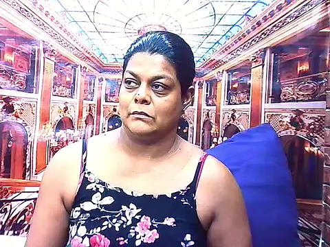 indianCherryPie online show from December 2025 05:51:01 AM