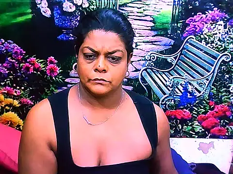 indianCherryPie online show from April 2026 08:22:01 AM