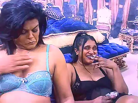 indianCherryPie online show from November 2025 10:04:02 AM