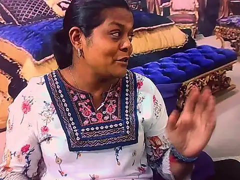 indianCherryPie online show from February 2026 05:28:01 AM