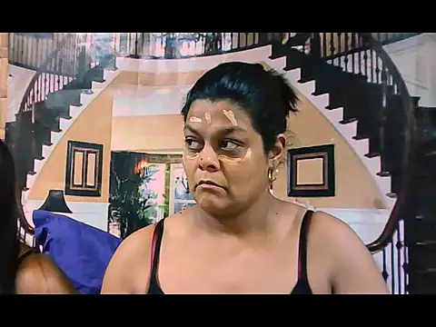 indianCherryPie online show from October 2025 05:44:01 AM