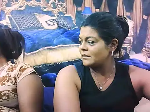 indianCherryPie online show from November 2025 07:03:01 PM