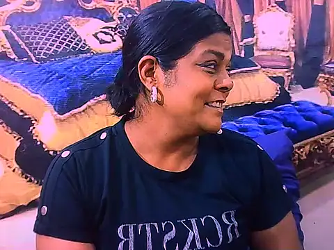 indianCherryPie online show from February 2026 06:51:02 PM