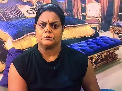 indianCherryPie online show from February 2026 05:18:01 AM