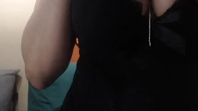 AssSeductress43 online show from October 2025 03:52:01 AM