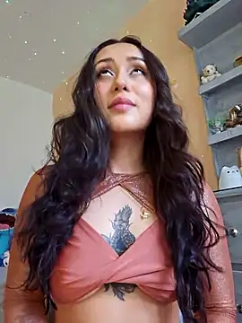 Selena blake online show from November 2025 09:04:01 PM