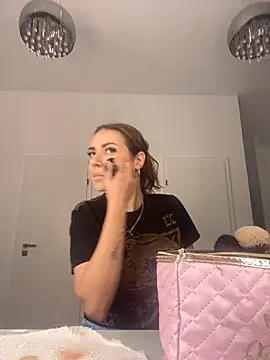 Abby  White online show from September 2025 03:18:02 PM