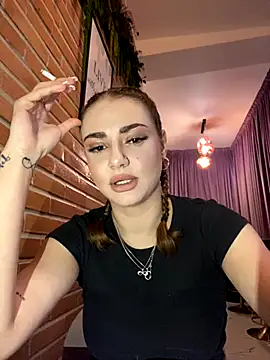 Abby  White online show from September 2025 03:51:01 PM