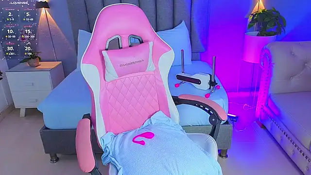 Snapshot of angelica_dymond chatting on November 2025 12:22:01 PM angelica dymond online show from November 2025 12:22:01 PM