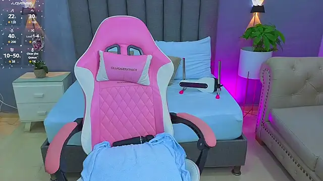 Snapshot of angelica_dymond chatting on November 2025 12:31:01 PM angelica dymond online show from November 2025 12:31:01 PM