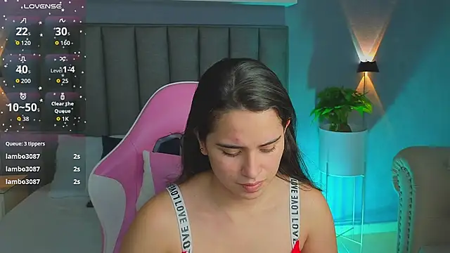 Snapshot of angelica_dymond chatting on October 2025 02:05:01 PM angelica dymond online show from October 2025 02:05:01 PM