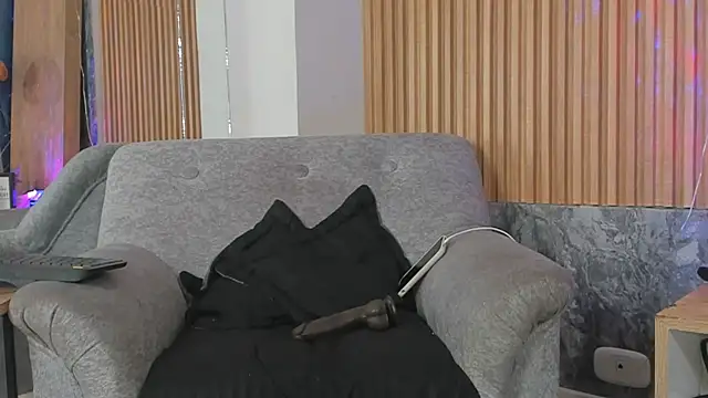 vallenope 11 online show from February 2025 03:04:02 PM