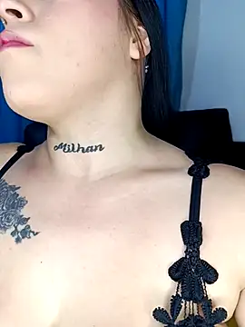 BigTits Kitty online show from April 2026 10:03:01 PM
