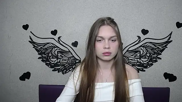 LaraPika online show from March 2026 06:09:02 PM