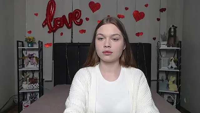 Snapshot of LaraPika chatting on February 2026 06:05:01 PM LaraPika online show from February 2026 06:05:01 PM