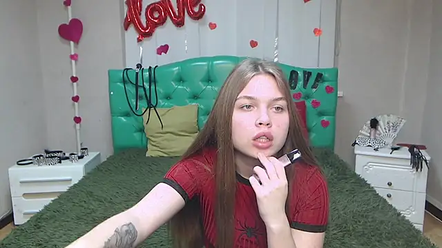 LaraPika online show from March 2025 09:12:02 AM