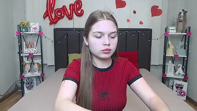 LaraPika online show from March 2025 12:00:01 PM
