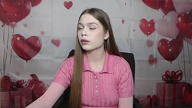 Snapshot of LaraPika chatting on February 2026 06:19:01 PM LaraPika online show from February 2026 06:19:01 PM