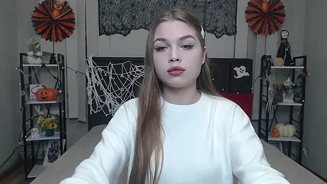 LaraPika online show from October 2025 05:07:01 AM