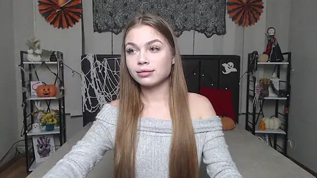 LaraPika online show from October 2025 06:12:01 AM