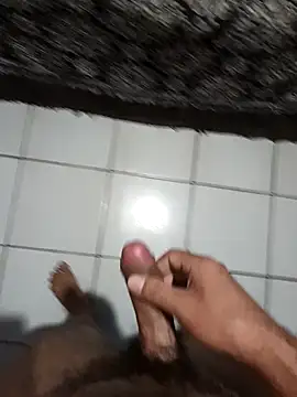 Snapshot of 1995eduardo chatting on March 2025 08:38:02 PM 1995eduardo online show from March 2025 08:38:02 PM