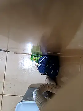 Snapshot of 1995eduardo chatting on February 2025 08:31:01 PM 1995eduardo online show from February 2025 08:31:01 PM