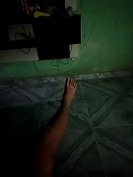 Snapshot of 1995eduardo chatting on February 2025 01:22:01 AM 1995eduardo online show from February 2025 01:22:01 AM