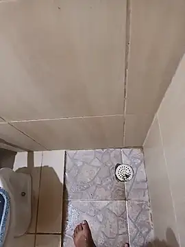 Snapshot of 1995eduardo chatting on February 2025 08:47:01 PM 1995eduardo online show from February 2025 08:47:01 PM