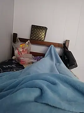 Snapshot of 1995eduardo chatting on November 2025 08:40:01 AM 1995eduardo online show from November 2025 08:40:01 AM