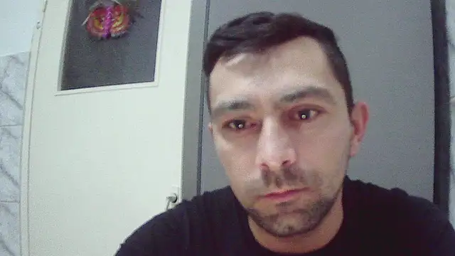 Snapshot of the_hot chatting on December 2024 06:07:02 AM the hot online show from December 2024 06:07:02 AM