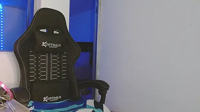 giuliana andrade online show from March 2026 12:26:01 AM