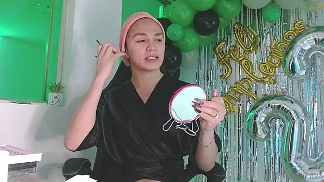 giuliana andrade online show from February 2026 12:10:02 AM