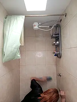 giuliana andrade online show from November 2025 12:15:02 PM