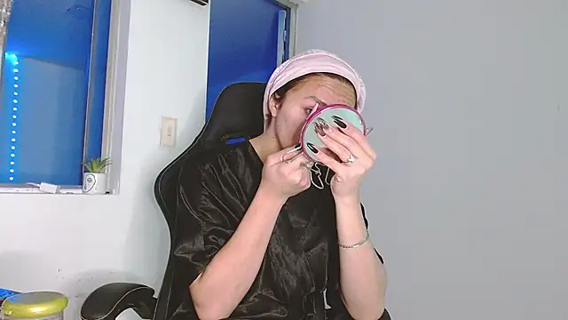 giuliana andrade online show from March 2026 11:54:02 PM