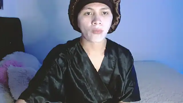 giuliana andrade online show from October 2025 12:12:01 AM