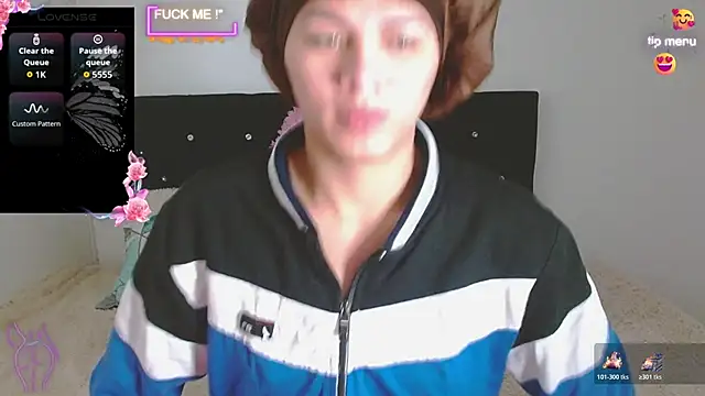 giuliana andrade online show from December 2025 01:28:01 AM