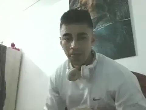 Danifornari online show from December 2024 03:20:02 AM