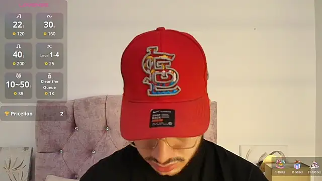 Amadeo Wild online show from December 2025 02:27:02 PM