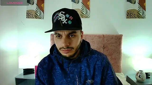 Amadeo Wild online show from April 2026 02:46:02 PM